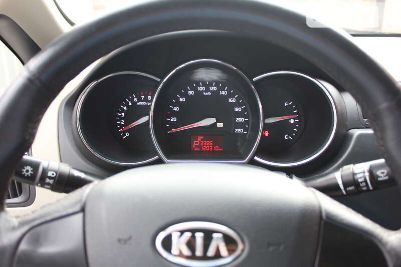 Седан Kia Rio 2012 в Харькове фото 4 Седан Kia Rio 2012 в Харькове