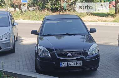 Хэтчбек Kia Rio 2007 в Ивано-Франковске