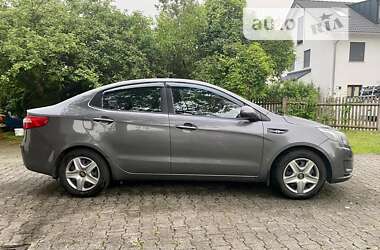 Kia Rio 2011