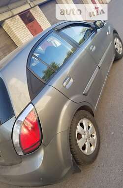 Kia Rio 2011