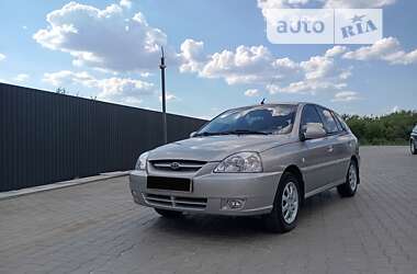 Хетчбек Kia Rio 2005 в Васильківці