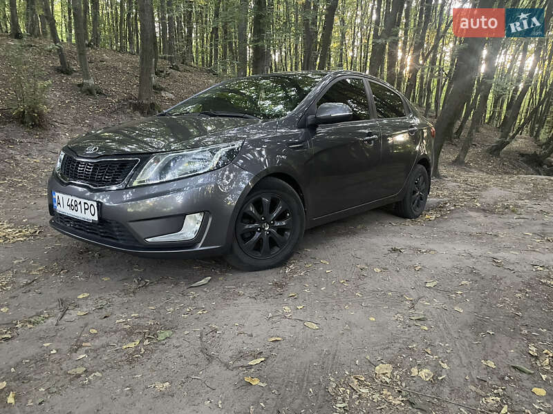 Седан Kia Rio 2013 в Василькові