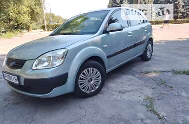 Хэтчбек Kia Rio 2007 в Каменском