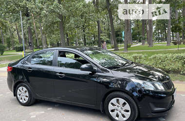 Седан Kia Rio 2013 в Ірпені