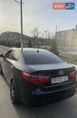 Седан Kia Rio 2012 в Ізмаїлі