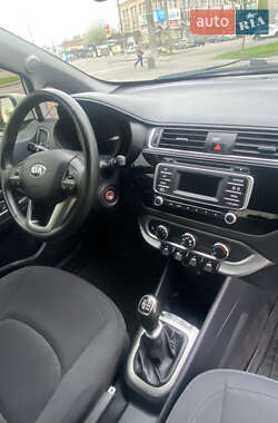 Седан Kia Rio 2017 в Вінниці