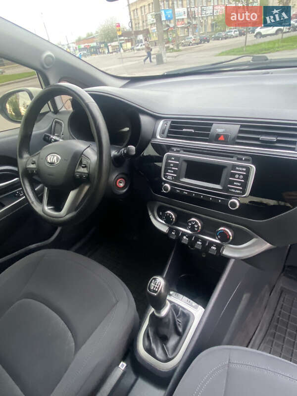 Седан Kia Rio 2017 в Вінниці