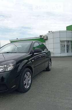 Седан Kia Rio 2010 в Білій Церкві