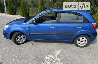 Хэтчбек Kia Rio 2008 в Хмельницком