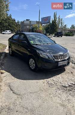 Седан Kia Rio 2012 в Херсоне