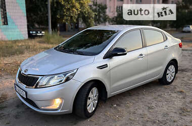 Седан Kia Rio 2012 в Киеве