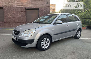 Хетчбек Kia Rio 2008 в Києві