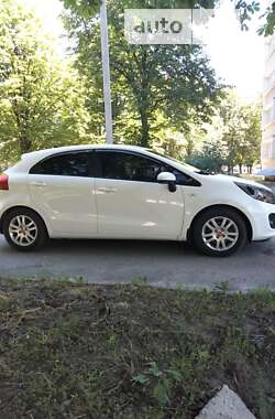 Хэтчбек Kia Rio 2011 в Харькове