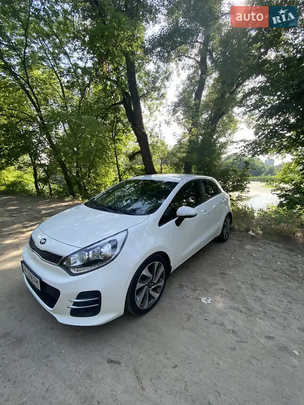 Седан Kia Rio 2016 в 
