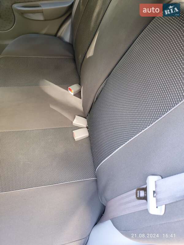 Универсал Kia Rio 2004 в Львове фото 7 Универсал Kia Rio 2004 в Львове