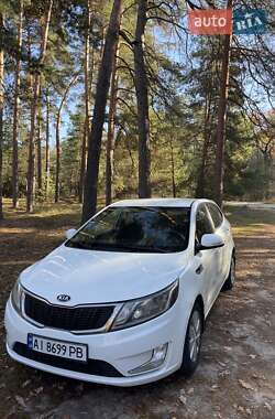 Хетчбек Kia Rio 2012 в Києві