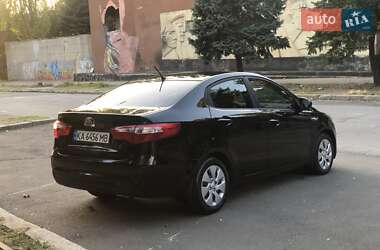 Седан Kia Rio 2011 в Николаеве