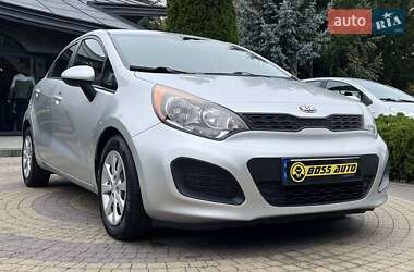 Хэтчбек Kia Rio 2014 в Львове