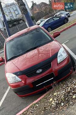 Седан Kia Rio 2007 в Києві