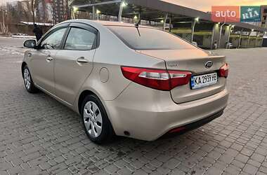 Седан Kia Rio 2012 в Киеве