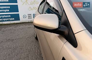 Седан Kia Rio 2012 в Киеве