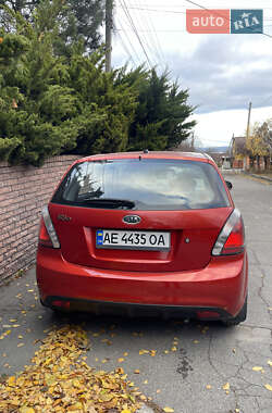 Хетчбек Kia Rio 2011 в Дніпрі