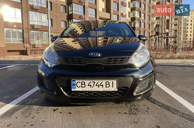 Хетчбек Kia Rio 2012 в Чернігові