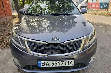 Седан Kia Rio 2013 в Кропивницькому