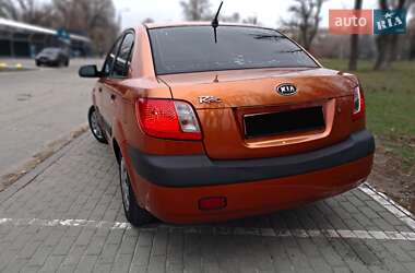 Седан Kia Rio 2007 в Запоріжжі