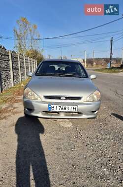 Универсал Kia Rio 2002 в Кременчуге