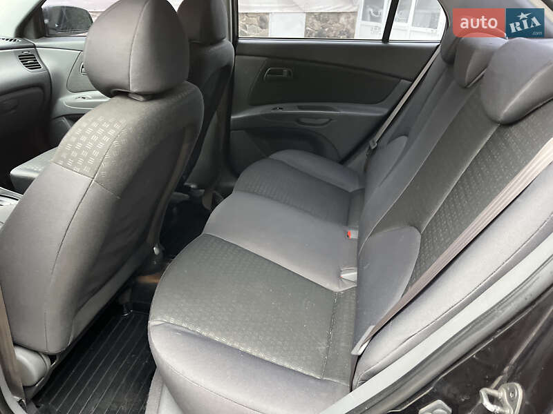 Седан Kia Rio 2007 в Белой Церкви