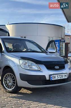 Хетчбек Kia Rio 2007 в Костопілі