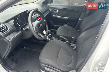 Седан Kia Rio 2013 в Ирпене