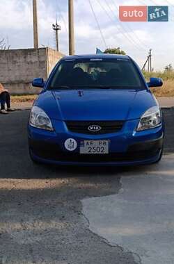 Хетчбек Kia Rio 2007 в Дніпрі