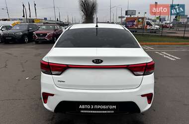 Седан Kia Rio 2018 в Києві