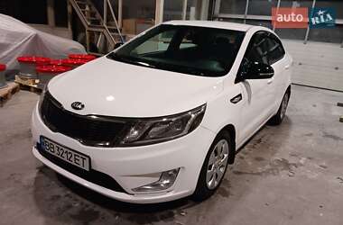 Седан Kia Rio 2013 в Києві