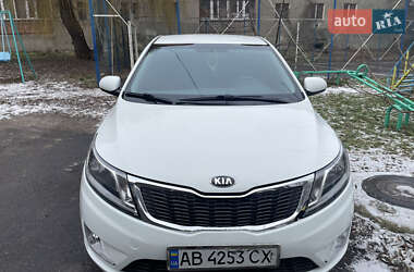 Седан Kia Rio 2013 в Жмеринке