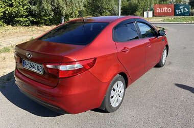 Седан Kia Rio 2012 в Дніпрі