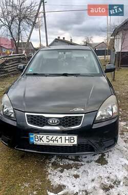 Kia Rio 2010