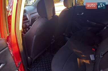 Седан Kia Rio 2012 в 