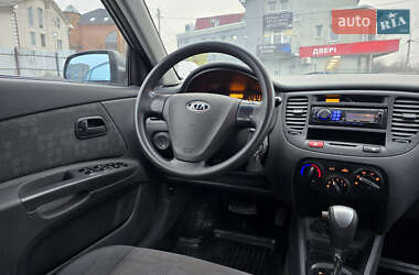 Хетчбек Kia Rio 2008 в Києві