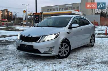 Седан Kia Rio 2012 в Харкові