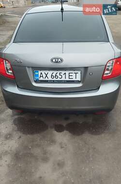 Седан Kia Rio 2011 в Харкові