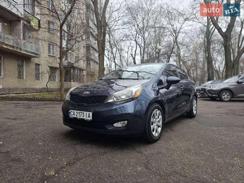 Седан Kia Rio 2013 в Одесі