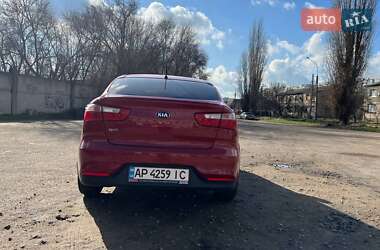 Седан Kia Rio 2016 в Запоріжжі