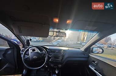 Хэтчбек Kia Rio 2012 в Харькове