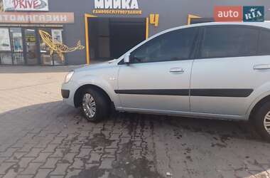 Хетчбек Kia Rio 2007 в Кам'янському