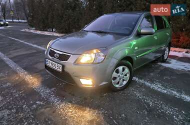 Хэтчбек Kia Rio 2011 в Хмельницком