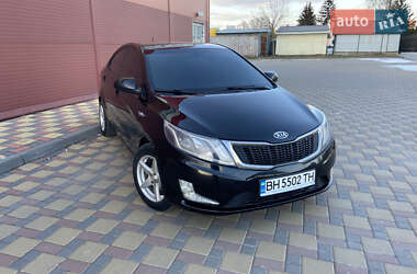 Седан Kia Rio 2012 в Гайсине