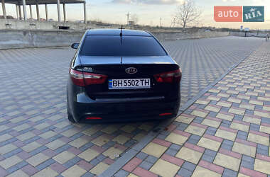 Седан Kia Rio 2012 в Гайсине